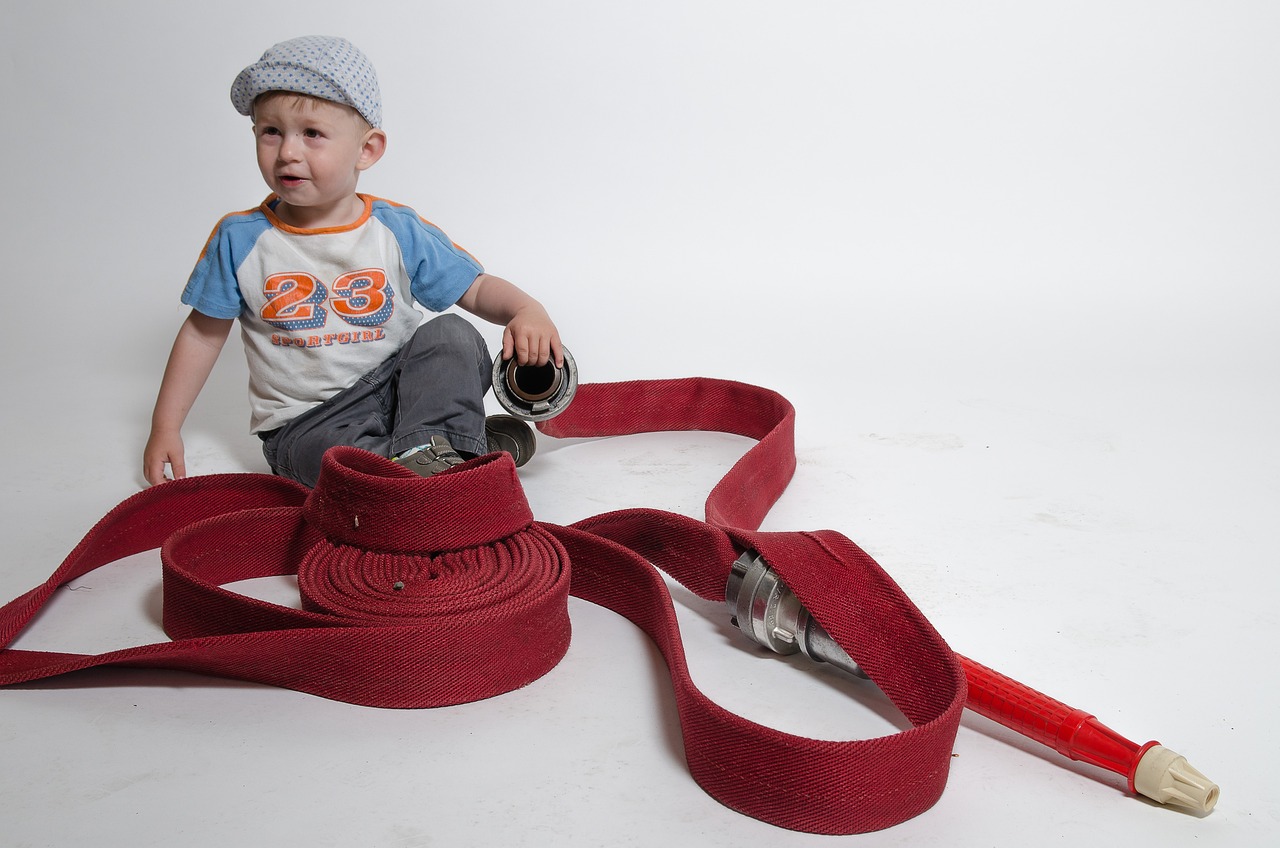 이재명 테마주 테마주 Top 3 종목 대장주 코맥스, 수성웹툰, 정다운 전망 토론 투자 정보 확인